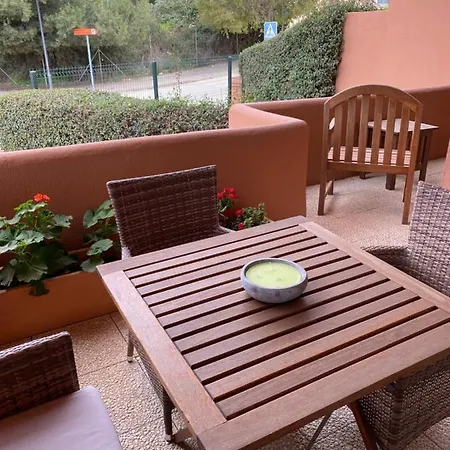 Cabopino Golf And Only Adults Апартаменти Марбелья